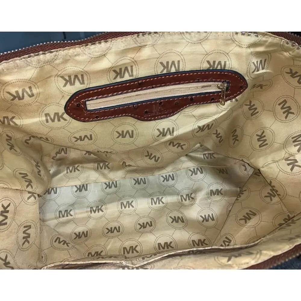 Michael Kors sophisticated michael